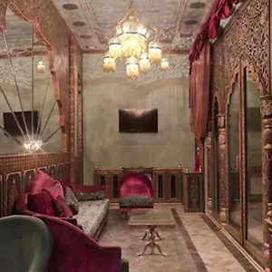 Riyad Mumtaz Mahal, Suvayr